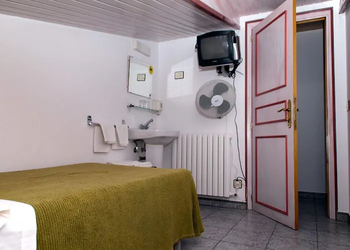 Pensionat Rio Ara Bellosta By Vivere Fiscal